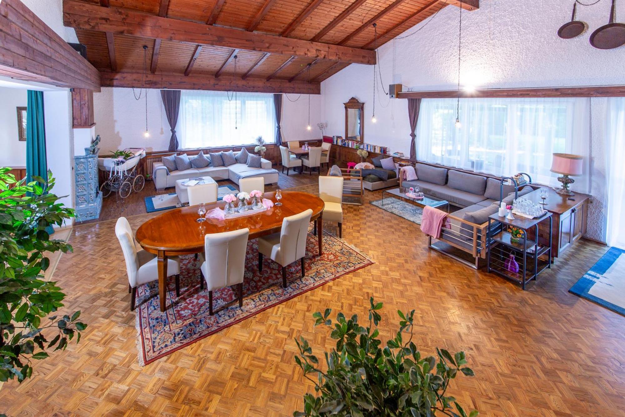 Отель Tirolerhof Санкт-Георген-им-Аттергау Экстерьер фото